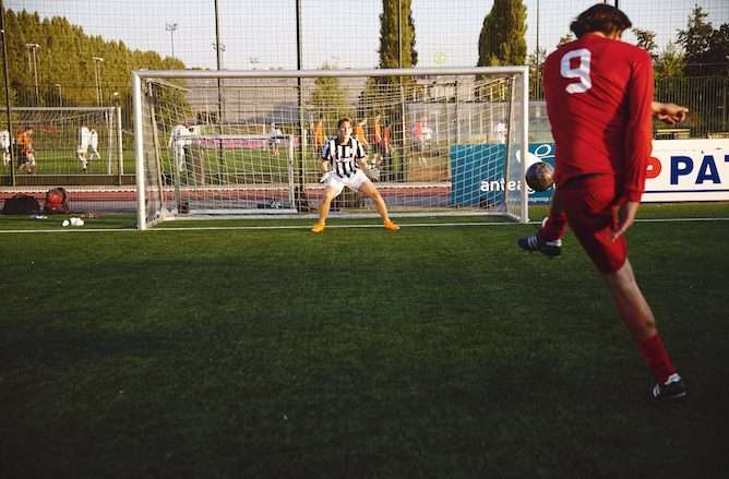 "Footy is een goed georganiseerde competitie..." Chistian Rhode, Booking.com